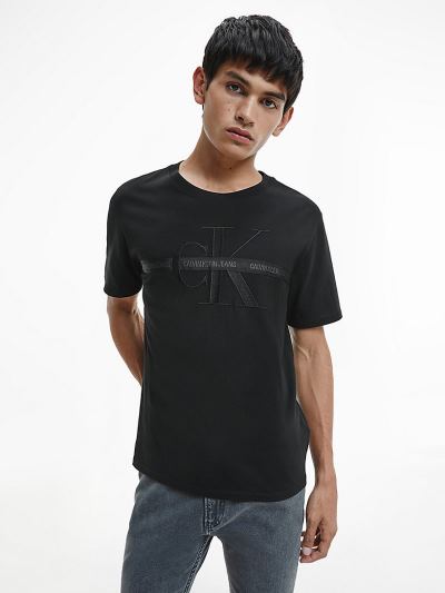 Calvin Klein Ruhák HU661848 | Calvin Klein Embroidered Logo Férfi Póló Fekete